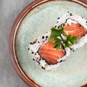 Uramaki Filadélfia: Salmão, Cream Cheese e Cebolinha (8 un.)